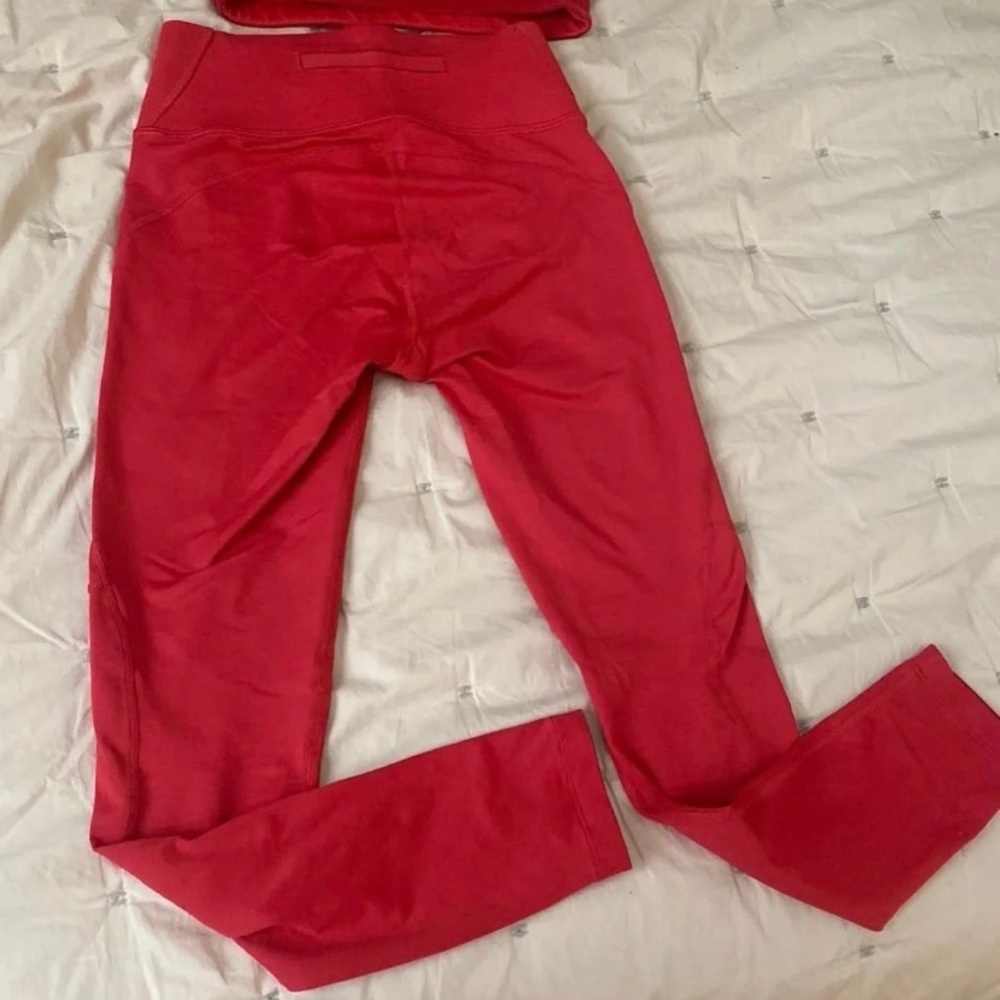 Outdoor Voices Scarlet Leggings - Picture 3 of 6